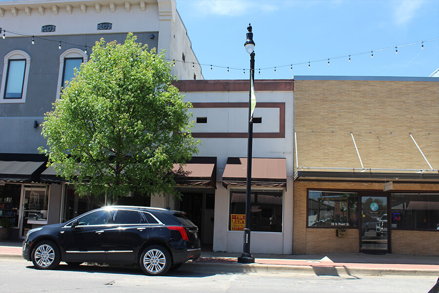 114 North Pruett Street